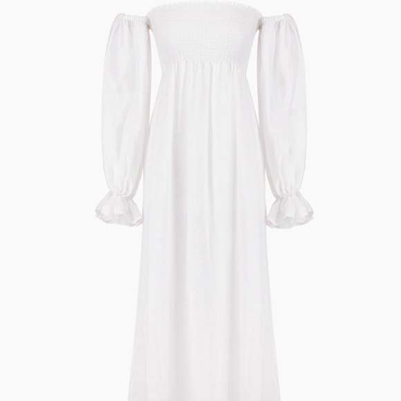 New Woman’s size Medium Atlanta Dress. $350 USD imported - Picture 2 of 2